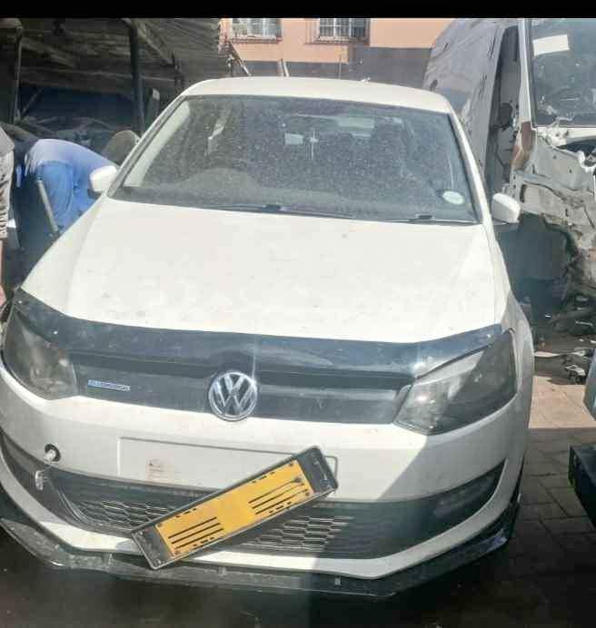 POLO BLUE MOTION CFW STRIPPING FOR SPARES